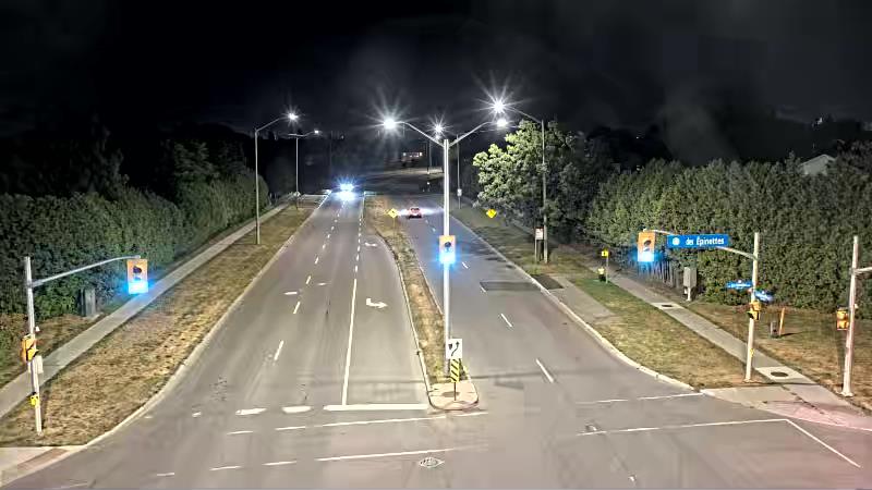 Traffic camera image at 2025-08-25 02:35:59