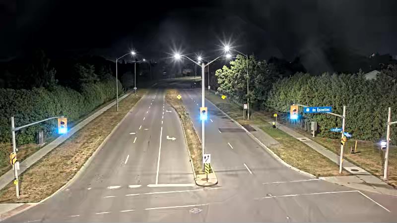 Traffic camera image at 2025-08-25 03:06:04