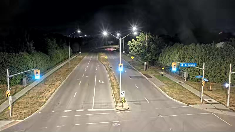 Traffic camera image at 2025-08-25 04:11:03