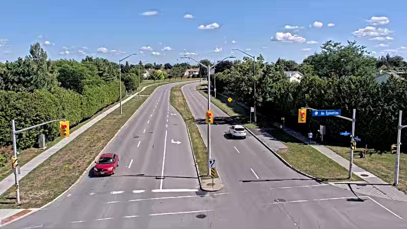 Traffic camera image at 2025-08-31 17:50:57