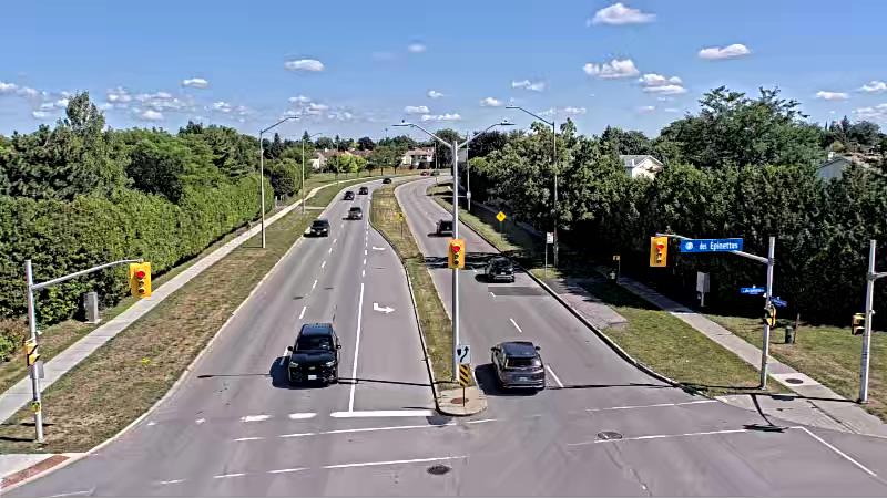 Traffic camera image at 2025-08-31 18:11:00