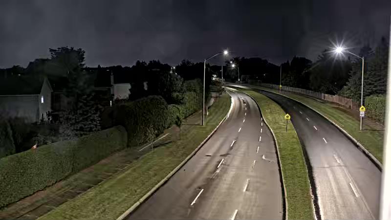 Traffic camera image at 2025-09-06 01:46:02