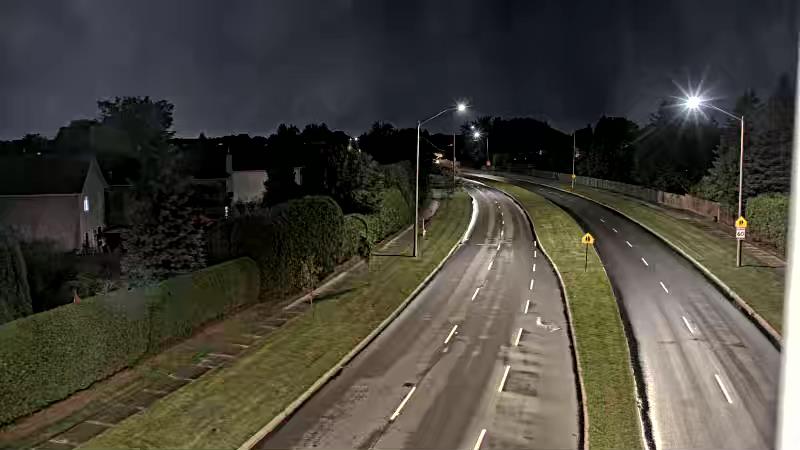 Traffic camera image at 2025-09-06 02:00:59