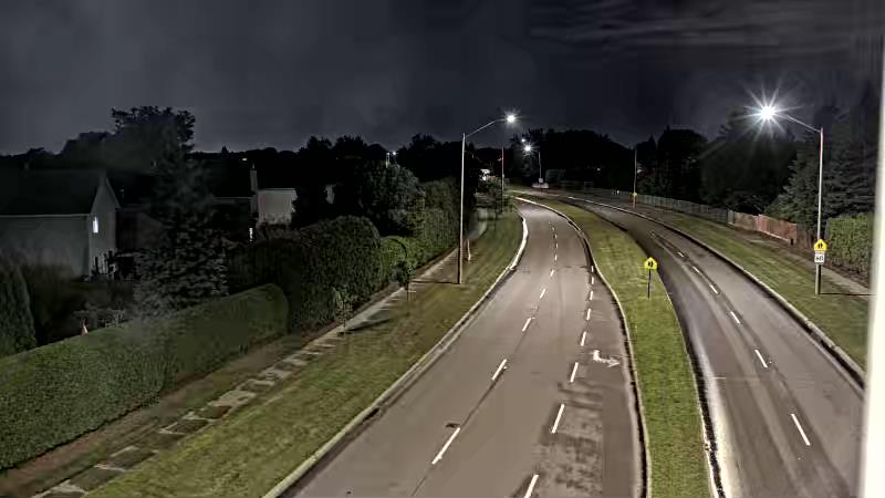 Traffic camera image at 2025-09-06 02:26:01