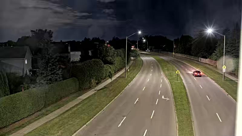 Traffic camera image at 2025-09-08 01:15:57