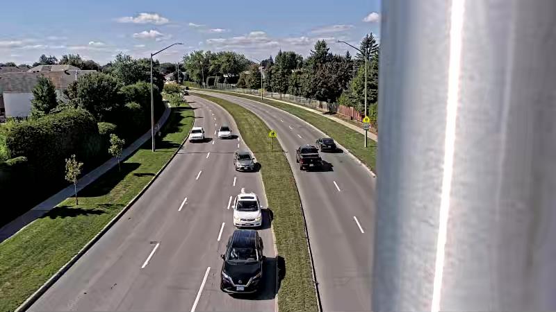Traffic camera image at 2025-09-14 17:16:09