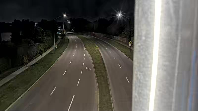 Traffic camera image at 2025-09-18 02:06:06