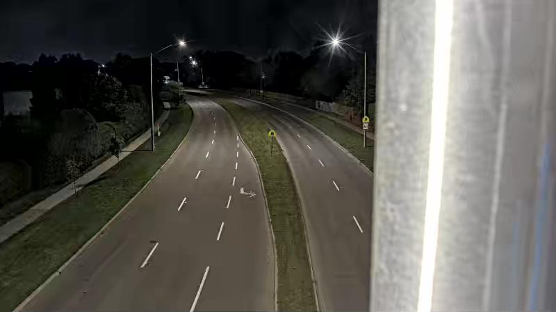 Traffic camera image at 2025-09-18 02:20:55