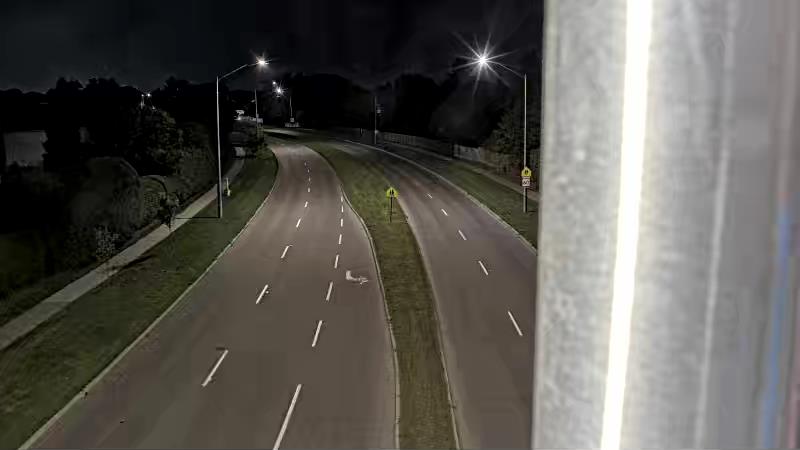 Traffic camera image at 2025-09-18 02:35:57