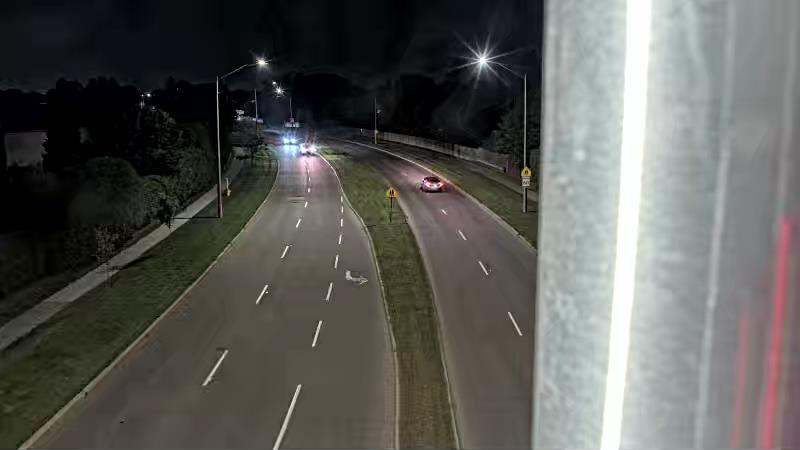 Traffic camera image at 2025-09-18 03:15:59
