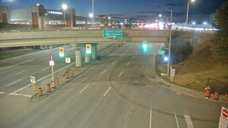 Traffic camera image at 2025-08-31 00:41:01