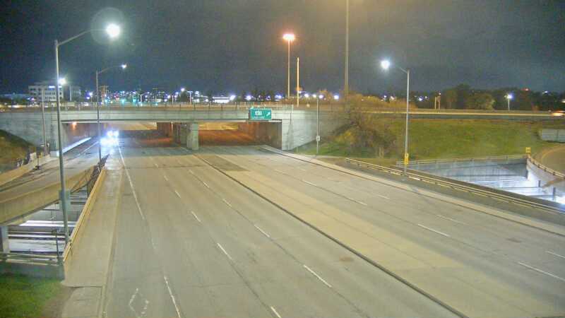 Traffic camera image at 2025-05-09 05:45:50