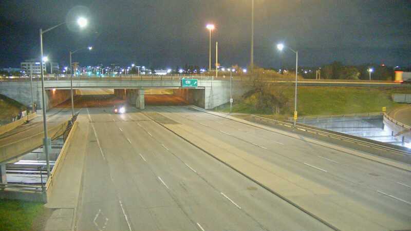 Traffic camera image at 2025-05-09 06:10:43