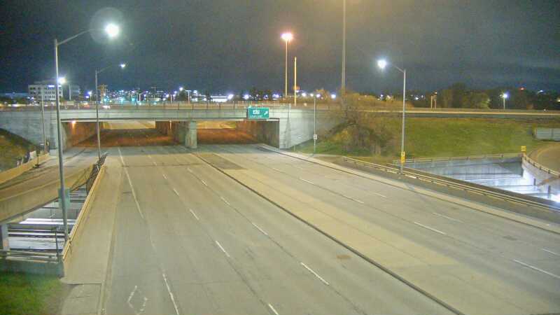 Traffic camera image at 2025-05-09 06:36:26
