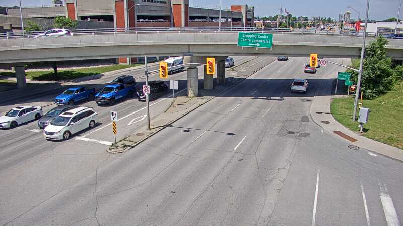 Traffic camera image at 2025-06-30 17:11:16