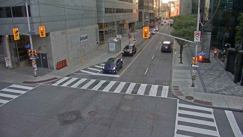 Traffic camera image at 2025-09-18 11:31:05