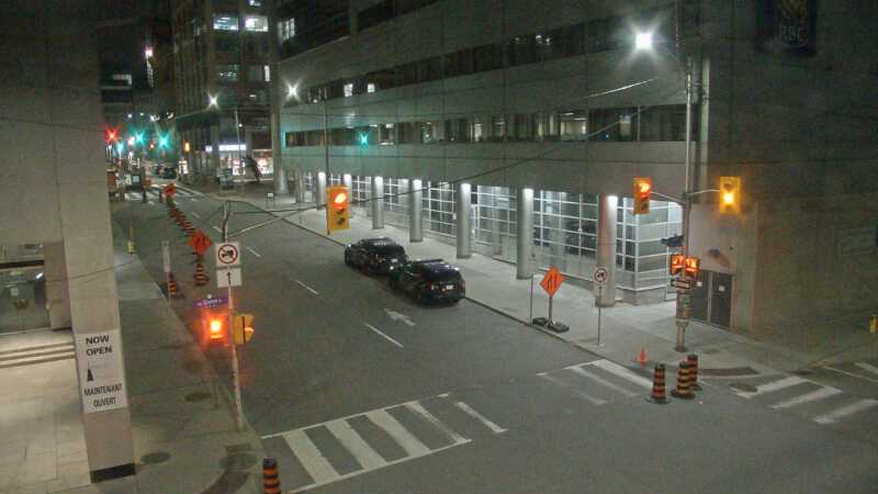 Traffic camera image at 2025-05-09 06:25:44