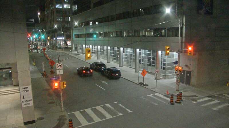 Traffic camera image at 2025-05-09 06:40:46