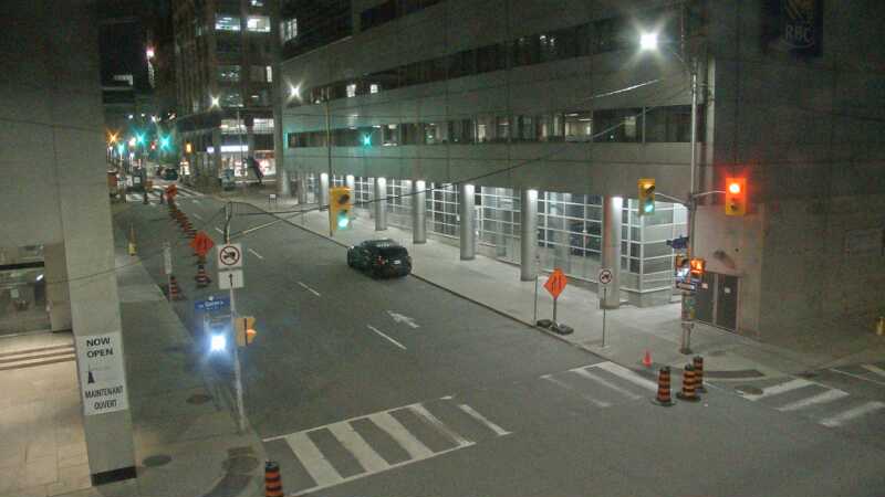 Traffic camera image at 2025-05-09 07:00:49
