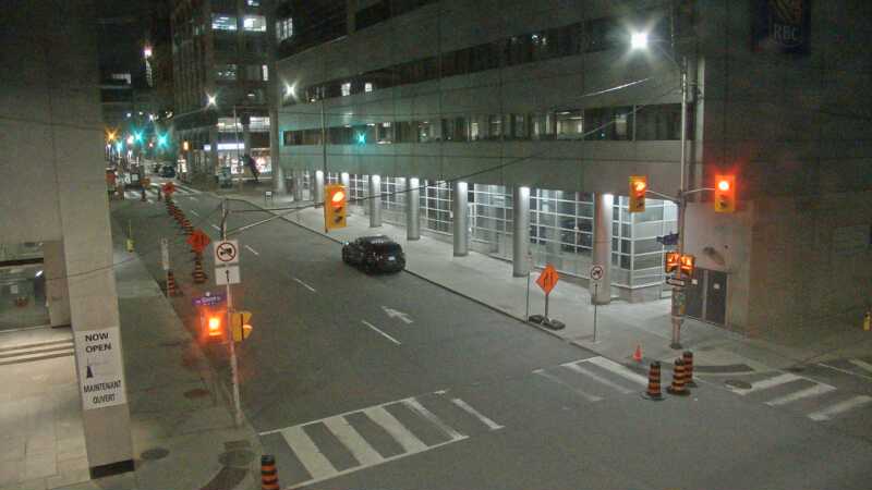 Traffic camera image at 2025-05-09 07:10:40