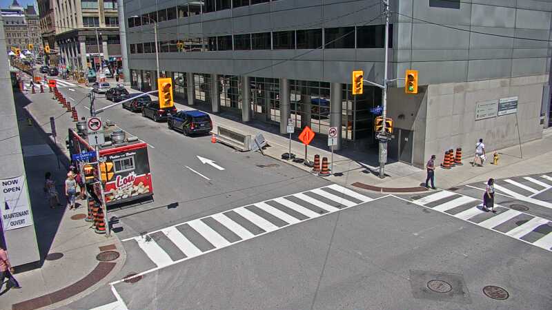Traffic camera image at 2025-06-30 16:46:10