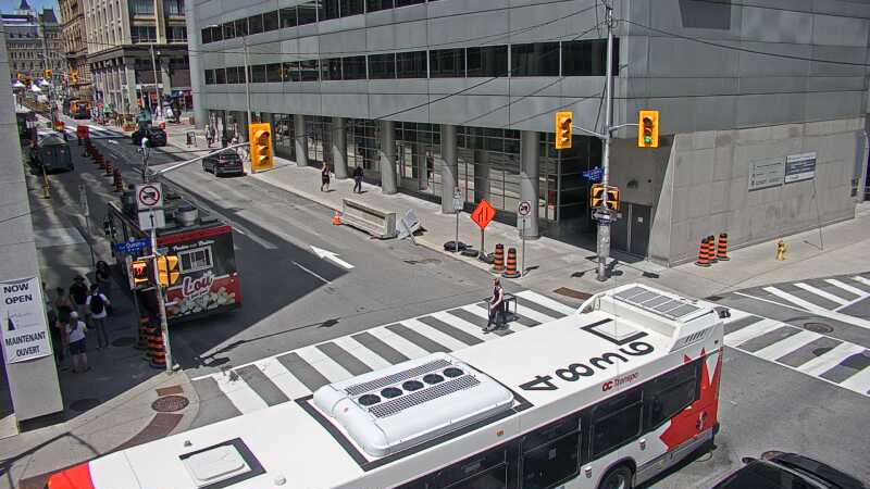 Traffic camera image at 2025-06-30 17:56:11