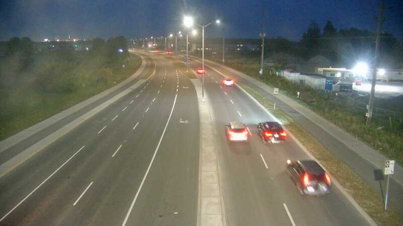 Traffic camera image at 2025-08-04 01:05:55