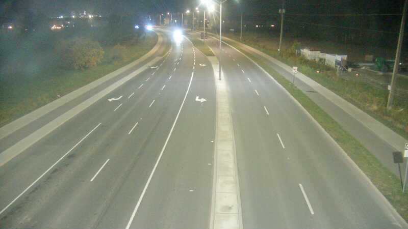 Traffic camera image at 2025-09-16 03:01:03