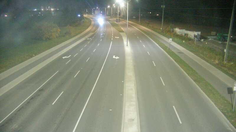 Traffic camera image at 2025-09-16 04:11:03