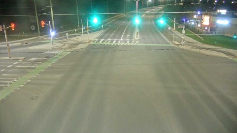 Traffic camera image at 2025-05-09 06:00:48
