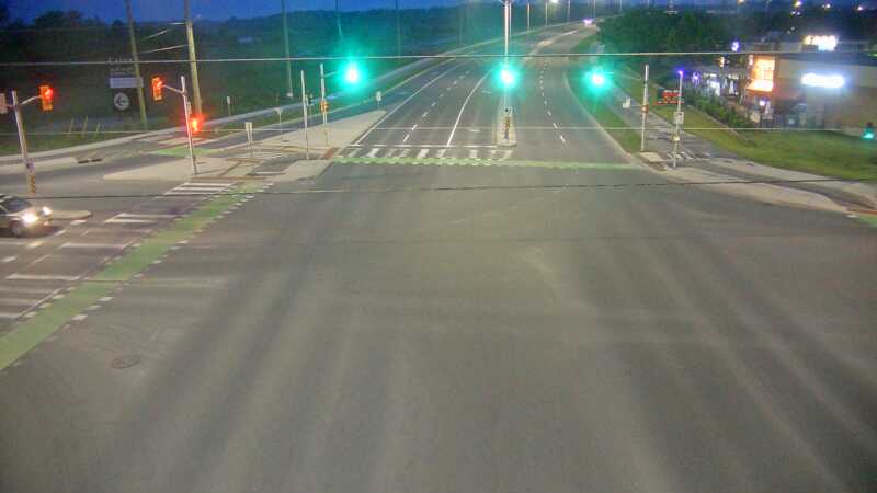 Traffic camera image at 2025-06-09 08:41:36