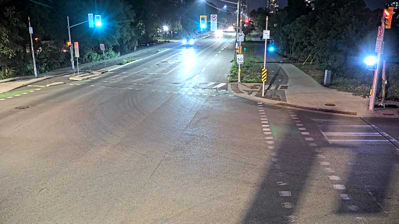 Traffic camera image at 2025-08-04 01:20:55