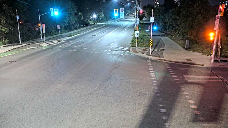 Traffic camera image at 2025-08-04 01:30:55