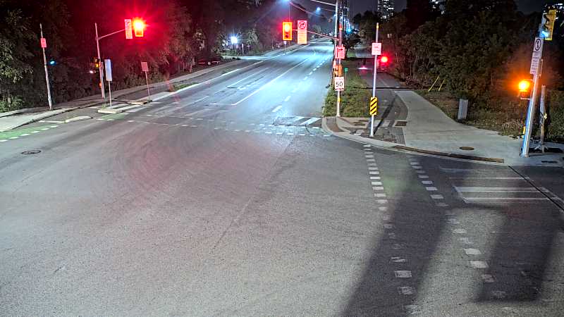Traffic camera image at 2025-08-04 01:41:01