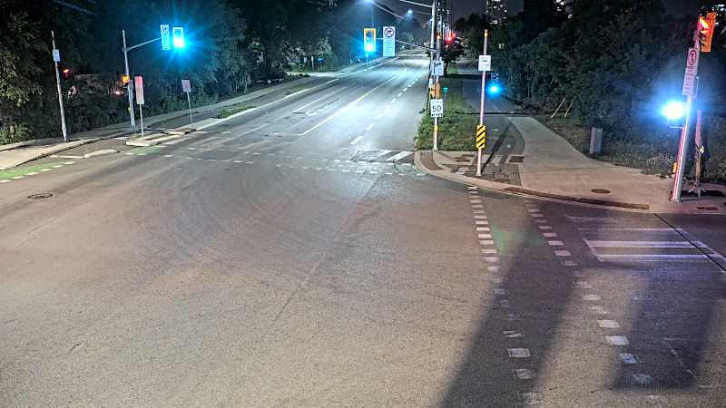 Traffic camera image at 2025-08-04 02:26:00