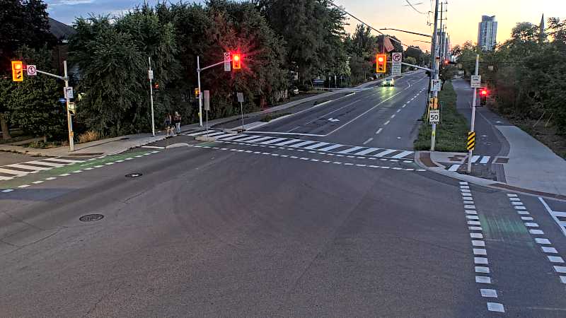 Traffic camera image at 2025-08-25 00:11:04