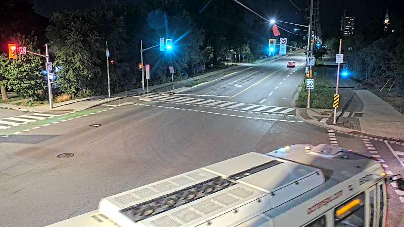 Traffic camera image at 2025-08-25 03:16:11