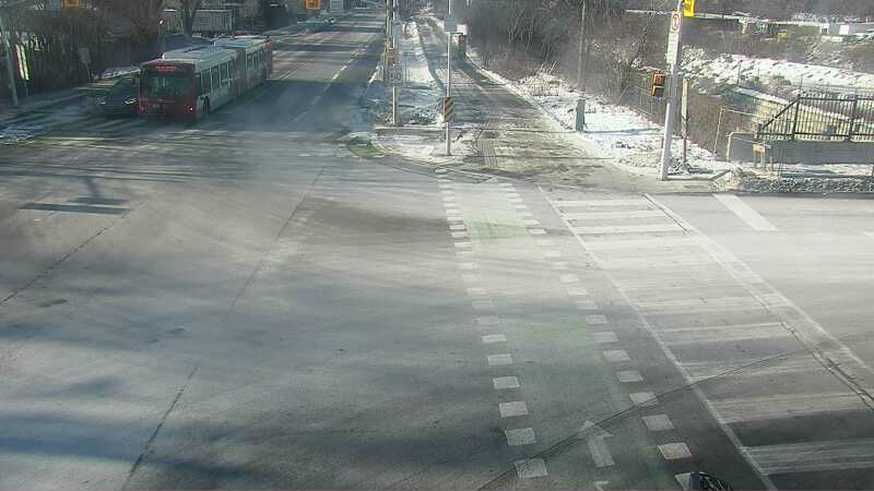 Traffic camera image at 2024-12-21 15:36:37