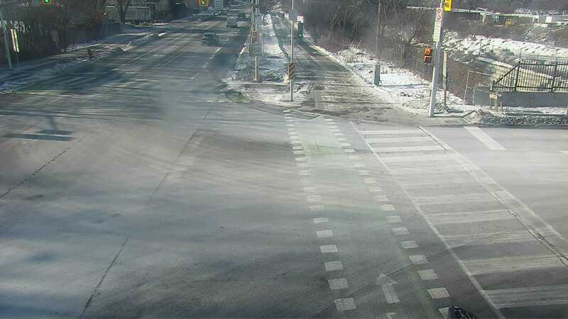 Traffic camera image at 2024-12-21 15:41:16