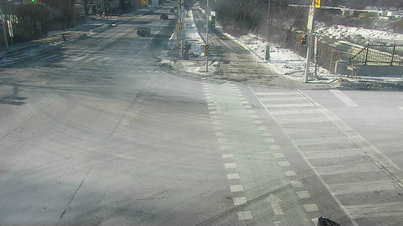 Traffic camera image at 2024-12-21 16:01:02