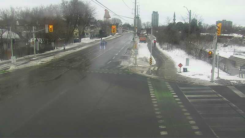 Traffic camera image at 2025-03-09 13:10:50