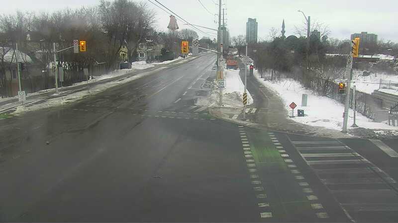 Traffic camera image at 2025-03-09 13:20:53