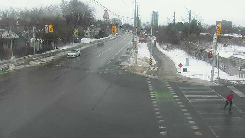 Traffic camera image at 2025-03-09 14:37:21