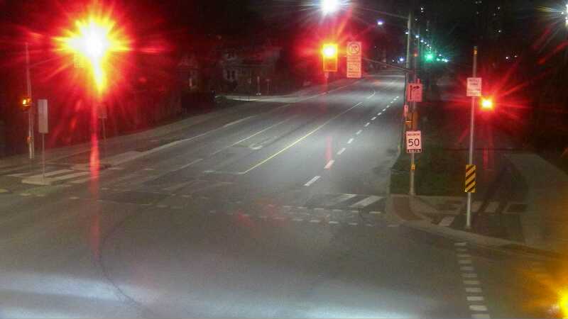 Traffic camera image at 2025-05-09 05:36:23