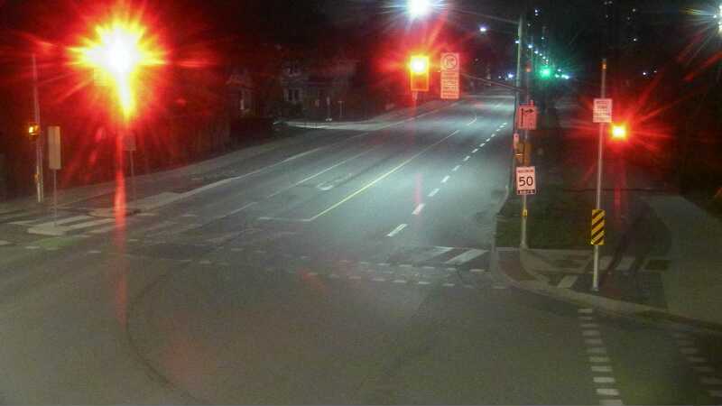 Traffic camera image at 2025-05-09 05:40:44