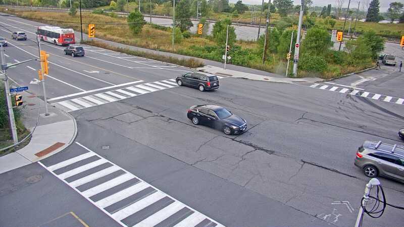 Traffic camera image at 2025-09-05 12:41:04