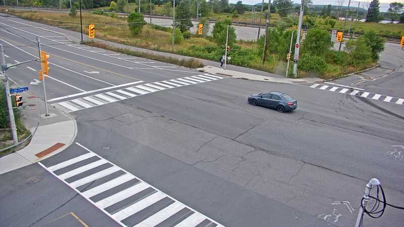 Traffic camera image at 2025-09-06 13:36:10
