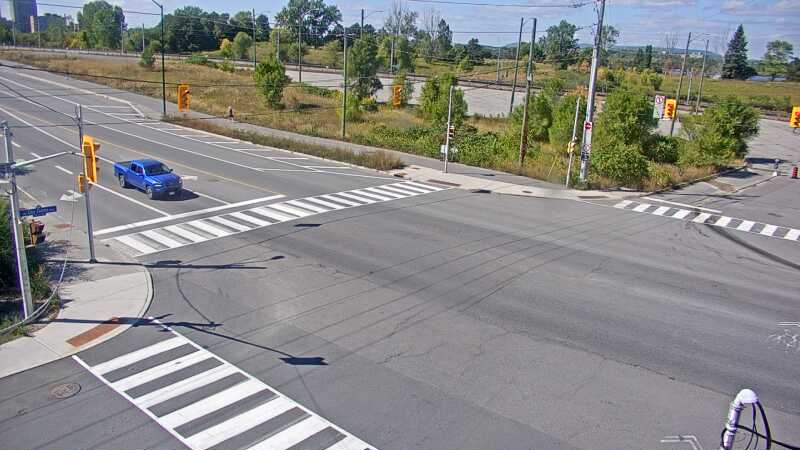 Traffic camera image at 2025-09-14 17:46:12