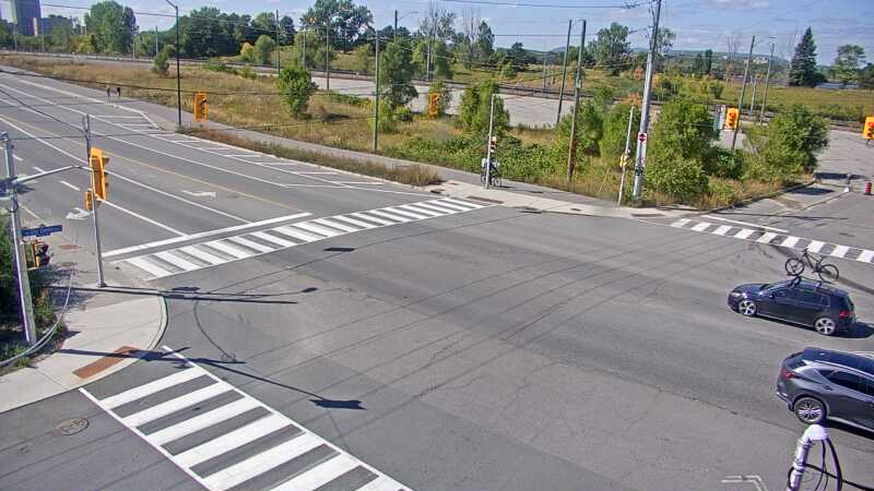 Traffic camera image at 2025-09-14 18:01:27