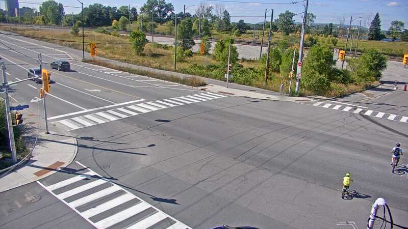 Traffic camera image at 2025-09-14 18:36:02